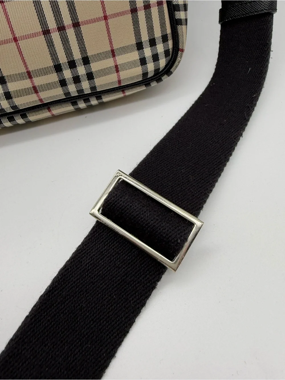 Burberry authentic preloved